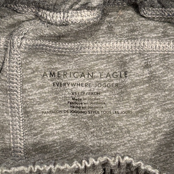 5/$25 bundle! American Eagle Outfitters Gray Sweatpants - Picture 2 of 4